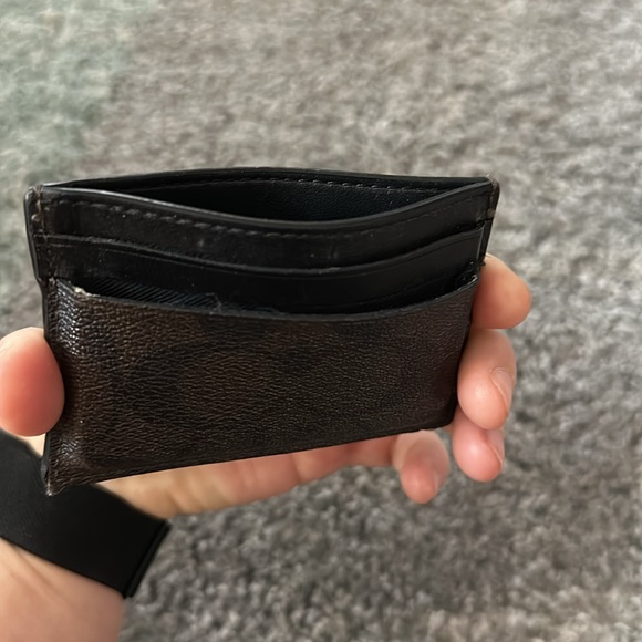 Coach Wallet - Picture 4 of 6